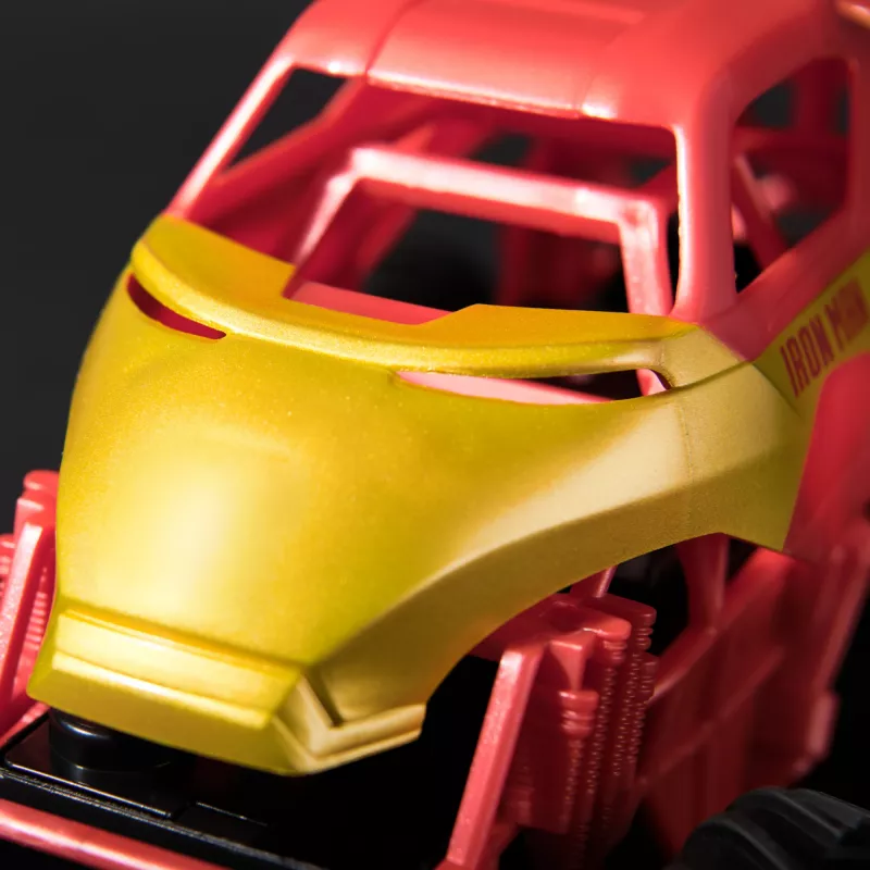 Monster Jam, Marvel Iron Man RC Monster Truck, Maßstab 1:24, Spielzeug für Jungen und Mädchen ab 3 Jahren