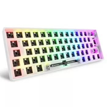Kompakte 60 % kabelgebundene Tastatur Sharkoon SKILLER SGK50 S4 — QWERTZ-Layout, RGB-Beleuchtung, USB, 1,5 m Kabel, weiß