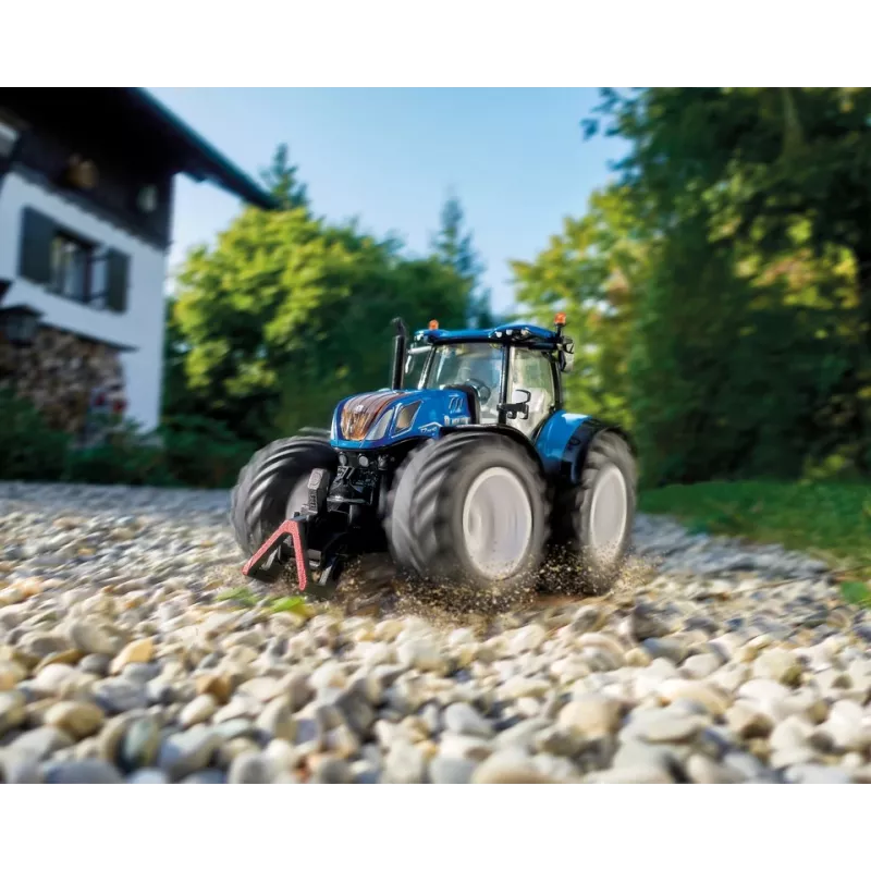 Siku 3291 Modelltraktor, vormontiert, Maßstab 1:32