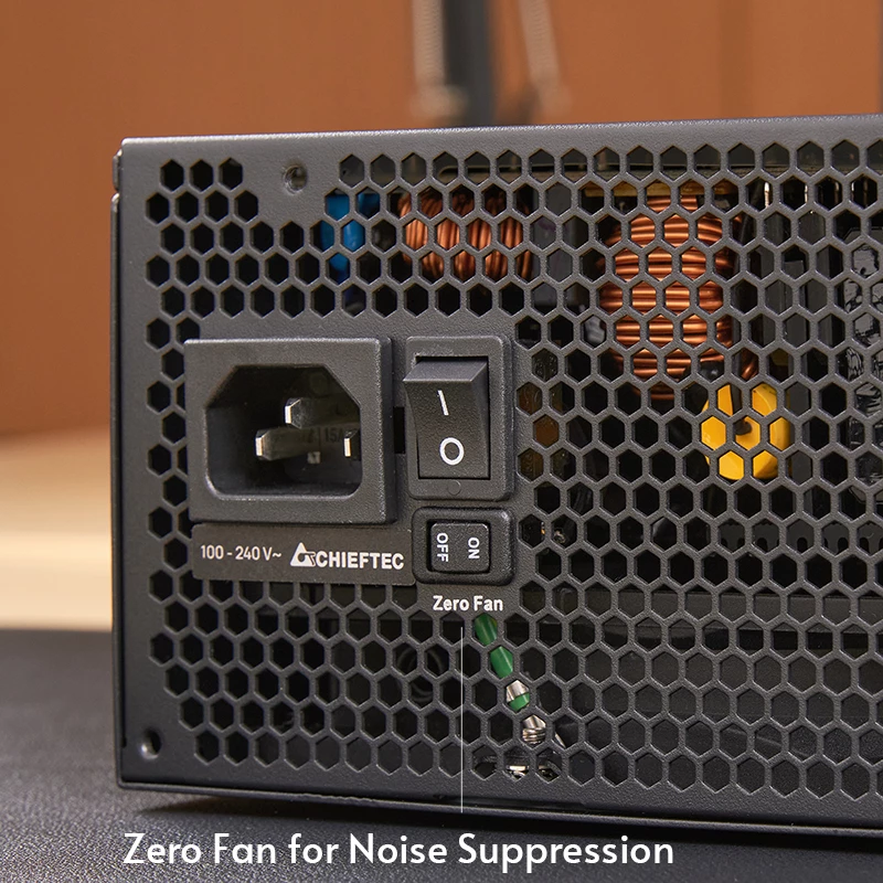 Chieftec Polaris PRO 1300W Netzteil 20+4-Pin ATX ATX Schwarz