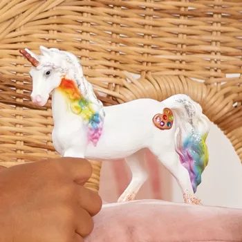 schleich BAYALA Regenbogen-Liebe-Einhornstute, 5 Jahre, Einhorn / Pegasus, Einhörner & Feen, Mehrfarbig
