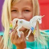 schleich BAYALA Regenbogenliebe Einhorn-Hengst, 5 Jahr(e), Einhorn / Pegasus, Einhörner & Feen, Mehrfarbig, Kunststoff