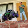 Monster Jam, offizielles Smash & Bash Grave Digger ferngesteuertes Indoor- & Outdoor-Fahrzeug, reparierbarer Monstertruck im Maßstab 1:15, Spielzeug für Jungen und Mädchen ab 4 Jahren