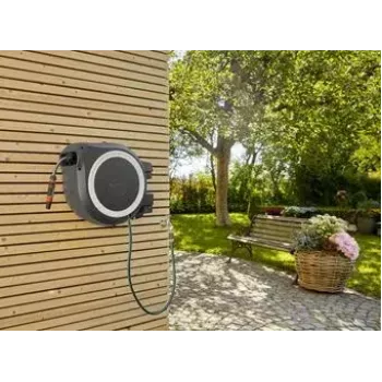 Wandmontierte Schlauchtrommel Gardena RollUp L