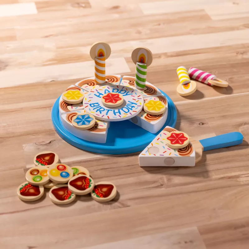 Melissa & Doug Geburtstagsparty-Kuchen – Holzspielzeug-Lebensmittel mit Mischanpassungs-Dekorationen und 7 Kerzen