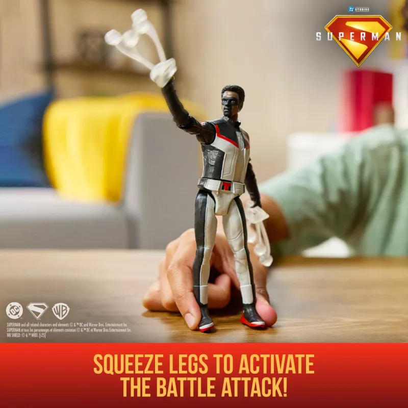 DC Comics, SUPERMAN, Mr. Terrific, Epic Strike Actionfigur, 15 cm groß, authentisches Film-Design, enthält 2 Zubehörteile, Spielzeug für Jungen und Mädchen ab 4 Jahren