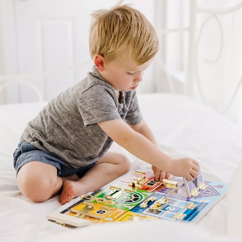 Melissa & Doug MDT MSK Latches Board Display GML, 3 yr(s), Holz, Mehrfarbig
