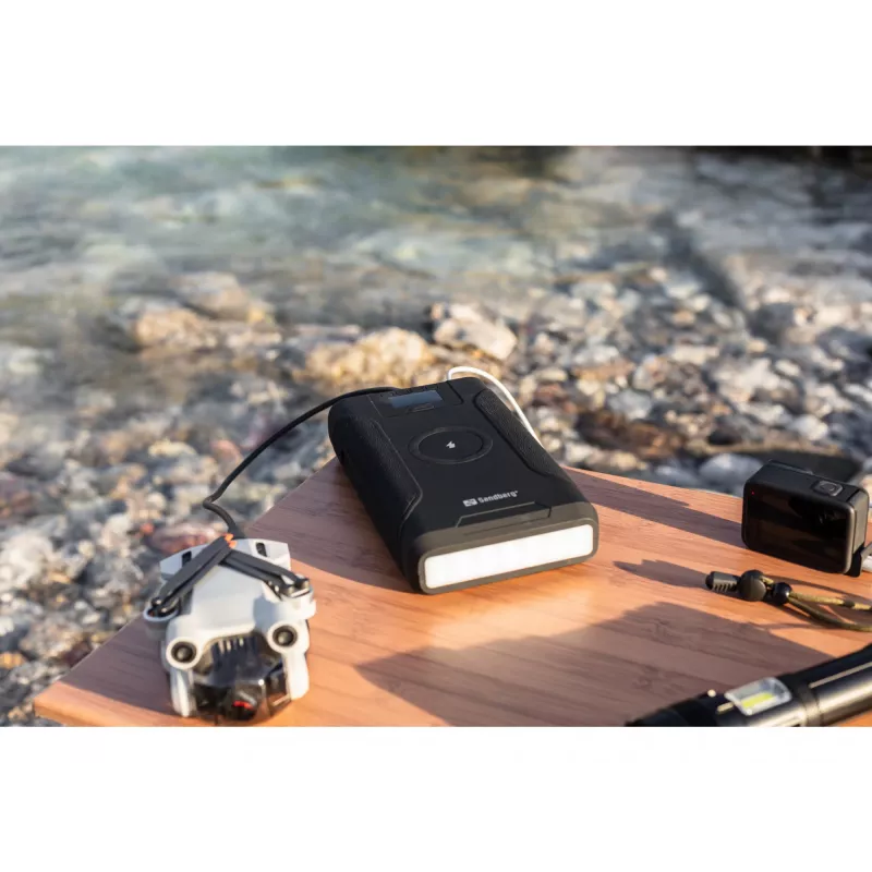 Sandberg Survivor Powerbank 7in1 76800, 76800 mAh, Lithium-Ion (Li-Ion), Kabelloses Laden, 3,6 V, Schwarz