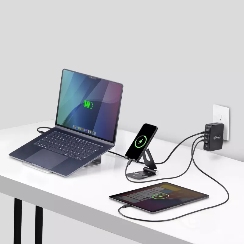StarTech.com 140W USB-C-Wandladegerät, 3x USB-C/1x USB-A, PD 3.1 Internationales GaN-Netzteil für MacBook/Dell XPS/Inspiron