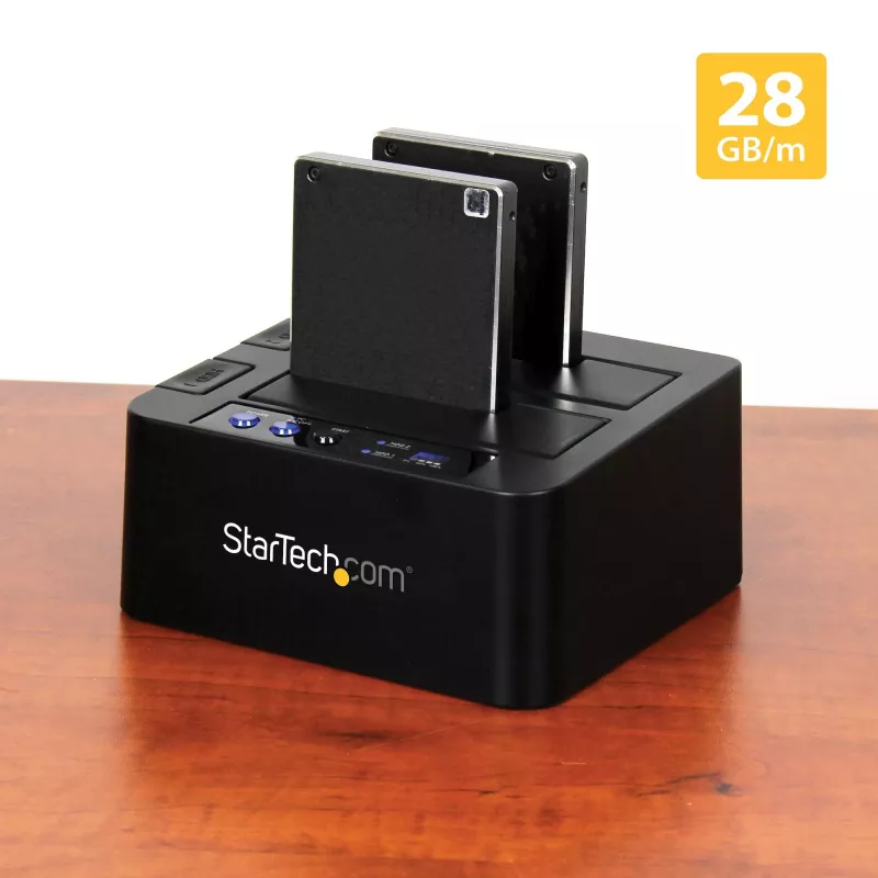 StarTech.com Standalone Festplatten-Duplizierer, Dual-Bay HDD/SSD Kloner/Kopierer, USB 3.1 (10 Gbit/s) zu SATA III HDD/SSD Dockingstation, Festplatten-Duplizierer-Dock, Festplatten-Kloner