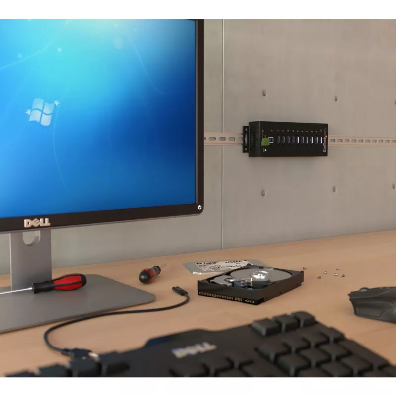 StarTech.com 10-Port industrieller USB 3.0 Hub – ESD- und Überspannungsschutz~10-Port USB 3.0 Hub – 5 Gbit/s – Industrieller Metall-USB-A-Hub mit ESD- und Überspannungsschutz – DIN-Schienen-, Wand- oder Tischmontage – TAA-konformer USB-Erweiterungshub