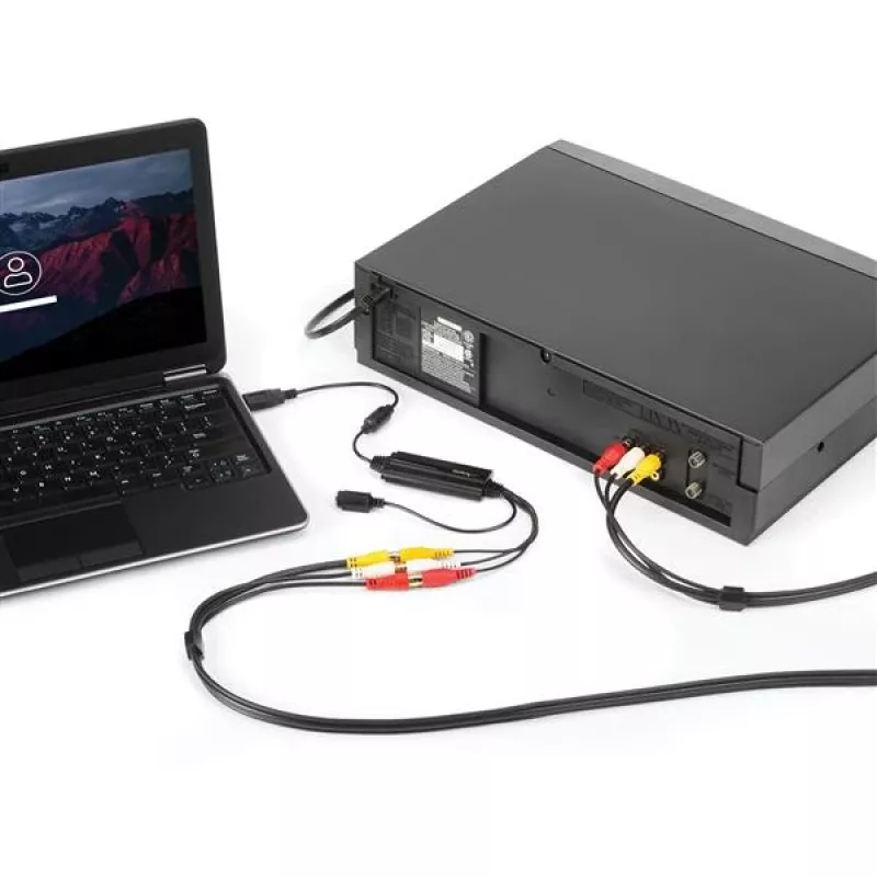 StarTech.com USB Videoaufnahme-Adapterkabel – S-Video/Composite auf USB 2.0 SD Videoaufnahmegerät-Kabel – TWAIN-Unterstützung – Analog-Digital-Wandler für Medienspeicherung – Nur Windows
