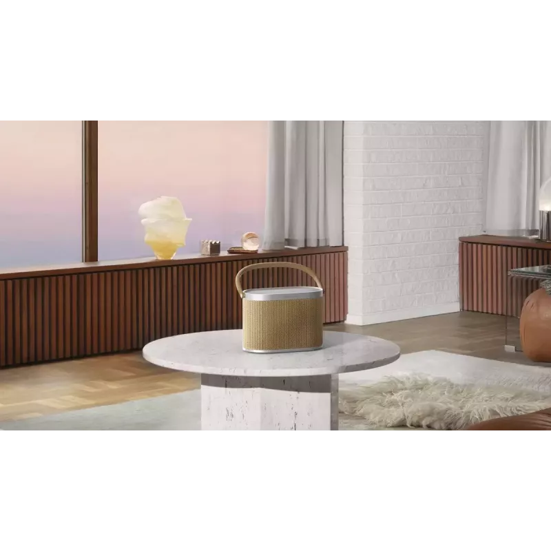 Bang & Olufsen Beosound A5 tragbarer Lautsprecher, Dark Oak (Abdeckung und Griff)