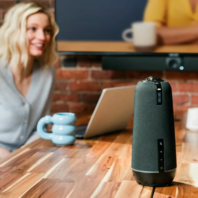 Gruppen-Videokonferenzsystem Owl Labs Meeting Owl 4+ 360-Grad 4K Ultra HD