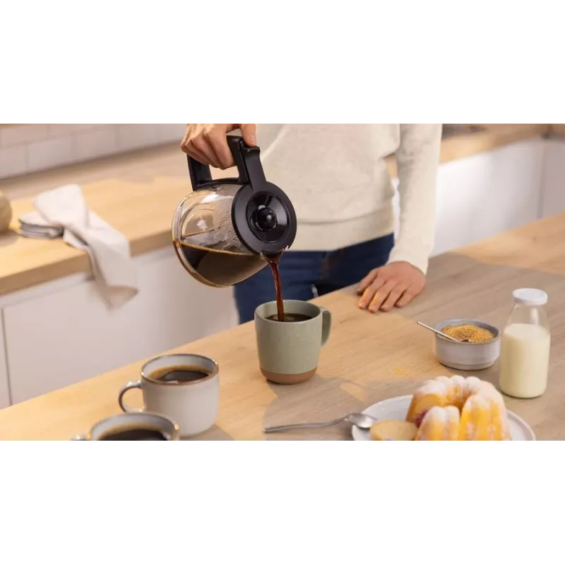 Filterkaffeemaschine Bosch TKA3M133, 1,4-Liter-Wassertank, 15 Tassen Kapazität, schwarz