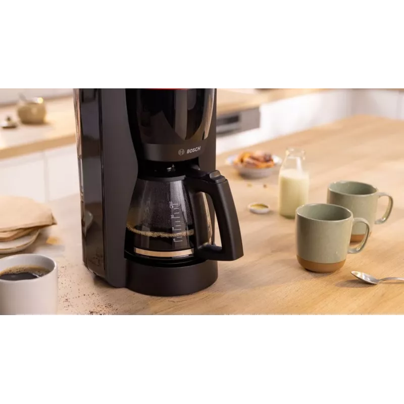 Filterkaffeemaschine Bosch TKA3M133, 1,4-Liter-Wassertank, 15 Tassen Kapazität, schwarz