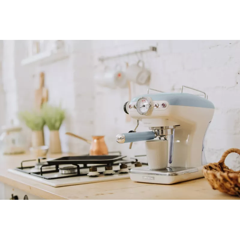 Ariete 1389 Vintage Espresso-Kaffeemaschine - Espressomaschine für Kaffeepulver oder ESE-Pads, in pastellblau