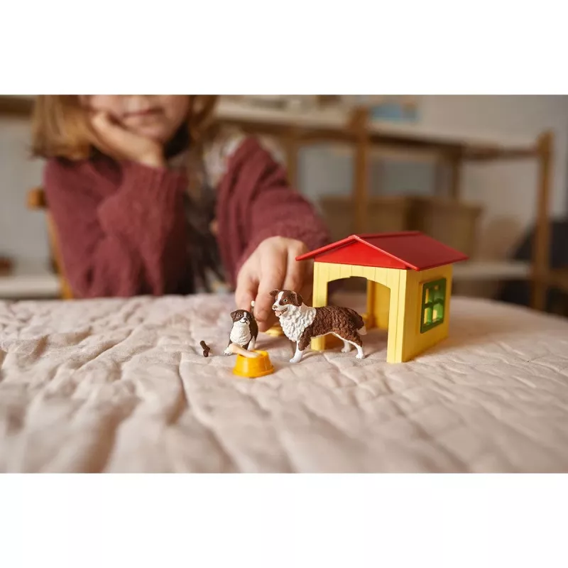 Schleich FARM WORLD Hundehütte 42573 Mehrfarbig Empfohlenes Alter 3+