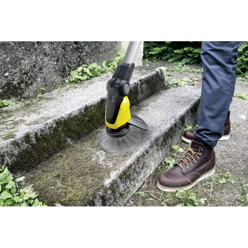Akkubürstenreiniger Karcher WRE 18-55 — 18 V, 2,5 Ah, 18 cm Bürste, 2800 U/min
