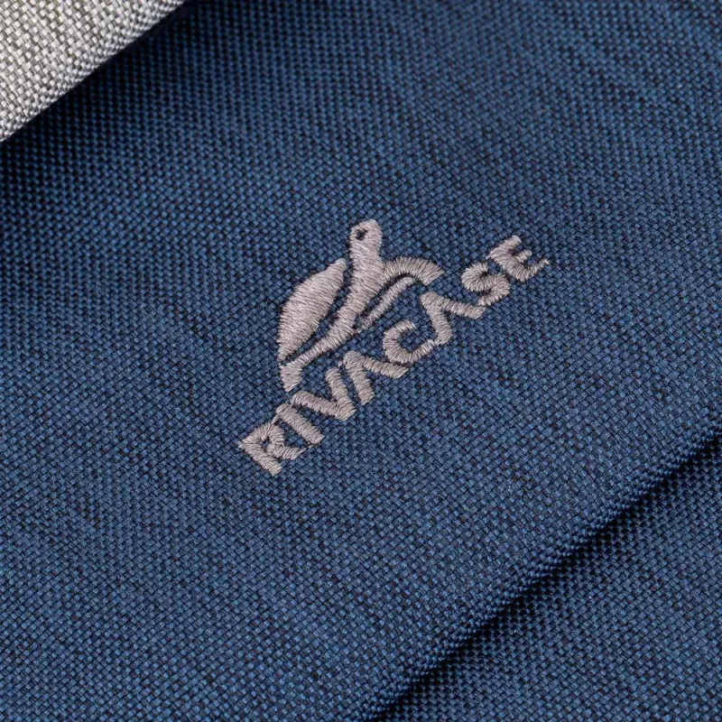 Case Rivacase 7567 43,9 cm (17,3 Zoll)