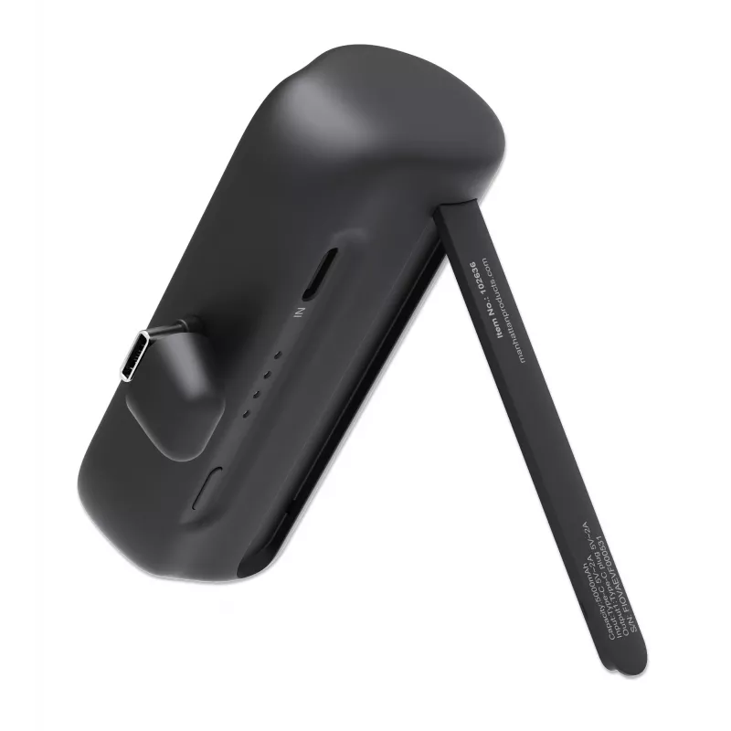 Manhattan Powerbank mit integriertem USB-C-Stecker, 5000 mAh, bis zu 10 W Ausgangsleistung, Aufstellständer zur Nutzung als Lade-Handyhalterung, Schwarz, Ein Jahr Garantie