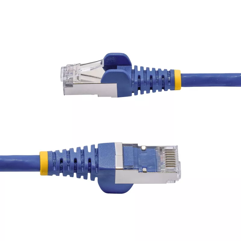 StarTech.com 50cm Blaues CAT8 Ethernet-Kabel, rastnasenfreier RJ45, 25G/40G, 2000 MHz, 100 W PoE++, S/FTP, 26AWG reine blanke Kupferlitze, LSZH, geschirmtes Netzwerk-Patchkabel mit Zugentlastungen, einzeln geprüft