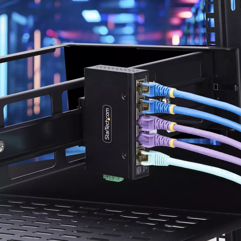 StarTech.com 5-Port Unmanaged Industrial Network Switch, 100/1000 Ethernet, DIN-Schienen-/Wandmontage, Robustes IP30 Gigabit Switch, -40 °F bis 167 °F, 9–60 V DC, TAA-konform