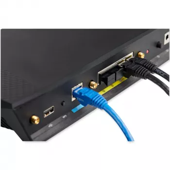 StarTech.com 100er-Pack RJ45-Staubschutzkappen – wiederverwendbare RJ45-Blindstopfen/Staubkappen – Ethernet/LAN-Port-Schutz/Blocker – einrastende RJ45-Buchsen-Schutzhülle für Hubs, Switches, Router