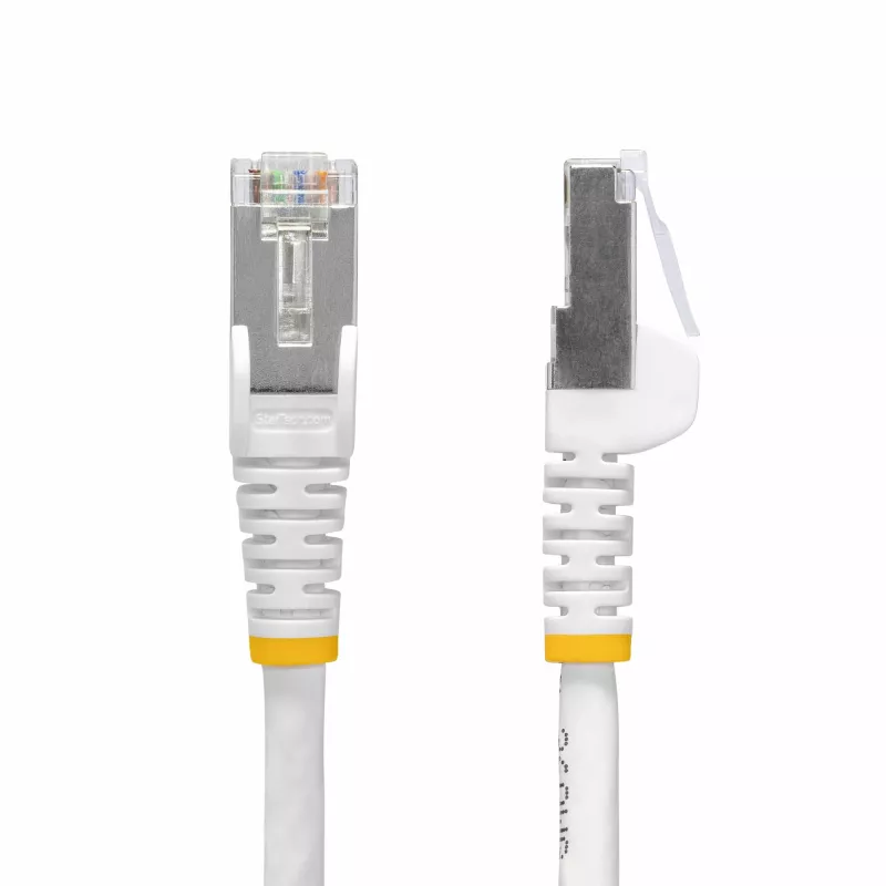 StarTech.com 3m Weiß CAT8 Ethernet-Kabel, rastnasenfreier RJ45, 25G/40G, 2000MHz, 100W PoE++, S/FTP, 26AWG reines blankes Kupfer, LSZH, geschirmtes Netzwerk-Patchkabel mit Zugentlastung, einzeln getestet