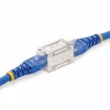 StarTech.com Geschirmter RJ45-Koppler, Inline-Cat6a-Koppler, Buchse auf Buchse (F/F), T568B-Pinbelegung, geschirmte Ethernet-Kabelverlängerung