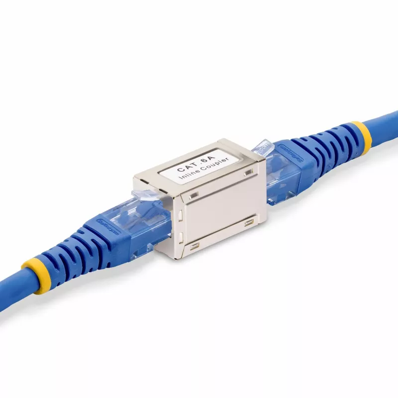 StarTech.com Geschirmter RJ45-Koppler, Inline-Cat6a-Koppler, Buchse auf Buchse (F/F), T568B-Pinbelegung, geschirmte Ethernet-Kabelverlängerung