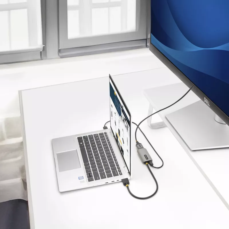 StarTech.com 1ft (30cm) HDMI zu DisplayPort Adapterkabel, 8K 60Hz, Aktiver HDMI 2.1 zu DP 1.4 Videokonverter, USB-Bus-Stromversorgung mit mitgeliefertem Kabel