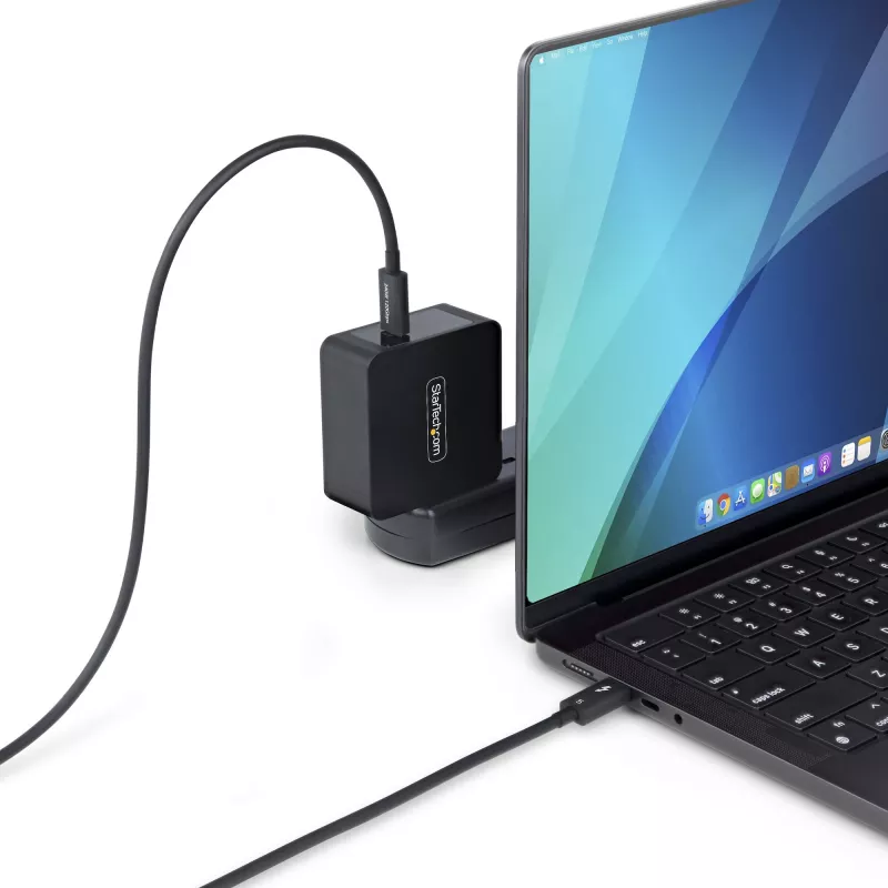 StarTech.com 2.6ft (80cm) Thunderbolt 5 Kabel, 80 Gbit/s/ bis zu 120 Gbit/s, 240 W PD, 8K 60 Hz, zertifiziertes Thunderbolt-Kabel – kompatibel mit Thunderbolt 4/USB4/USB-C