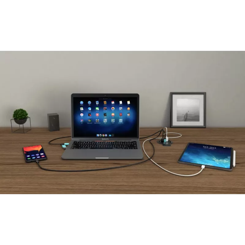 Ladegerät i-tec Einbau-Tisch-Schnellladegerät USB-C PD 3.0 + 3x USB 3.0 QC3.0 96 W