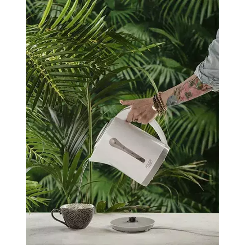 Elektrischer Wasserkocher Adler AD 1244 — 2,5 L, 2200 W, weiß, verdecktes Heizelement