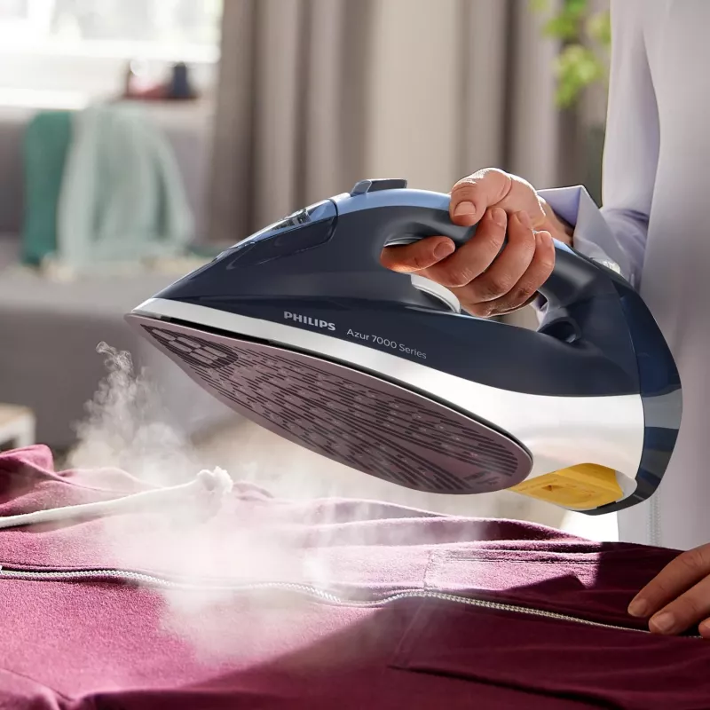 Dampf- & Trockenbügeleisen Philips DST7030/20 — 2800 W, 0,3 l Tank, 50 g/min Dauerdampf, 250 g/min Dampfstoß, SteamGlide Plus Bügelsohle