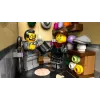 LEGO Icons Bauset 10350 Tudor Corner House — 3.266 Teile, 8 Minifiguren, Alter 18+, 260×250×310 mm