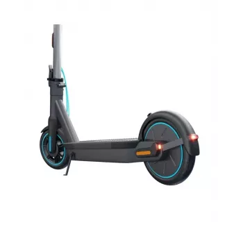 Elektroroller Motus Scooty 10 GEN5 — 350-W-Motor, 36-V-/15-Ah-Batterie, 10-Zoll-Räder, Höchstgeschwindigkeit 20 km/h, IP54, faltbar