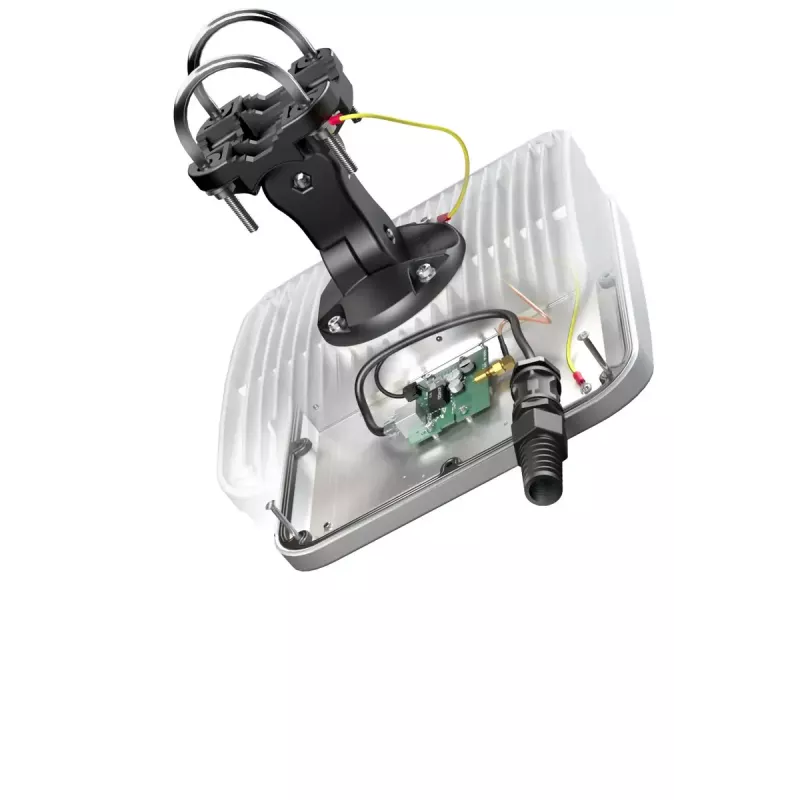 Richtantenne QuWireless QuMax PoE/LAN, Multiband 0,694–2,7 GHz, bis zu 6 dBi, weiß