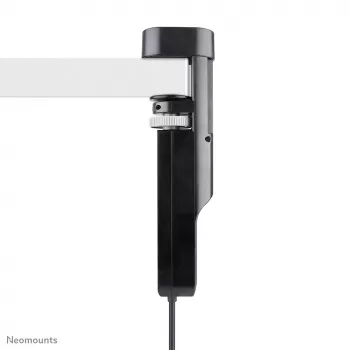 Neomounts DS22-840BL6 Tischsteckdose mit Klemme und USB-C- sowie USB-A-Anschlüssen – Schnellladung