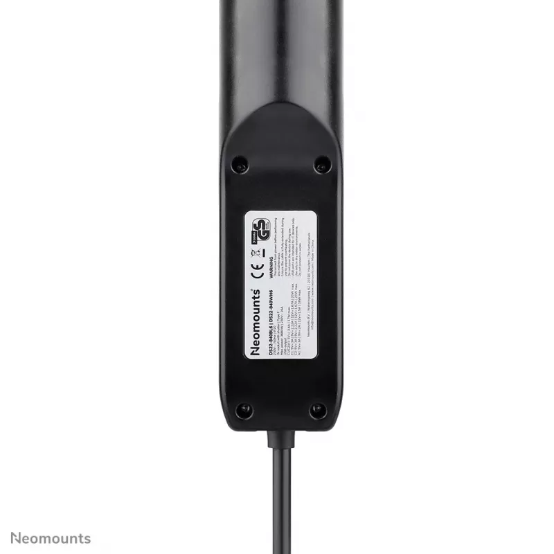 Neomounts DS22-840BL6 Tischsteckdose mit Klemme und USB-C- sowie USB-A-Anschlüssen – Schnellladung