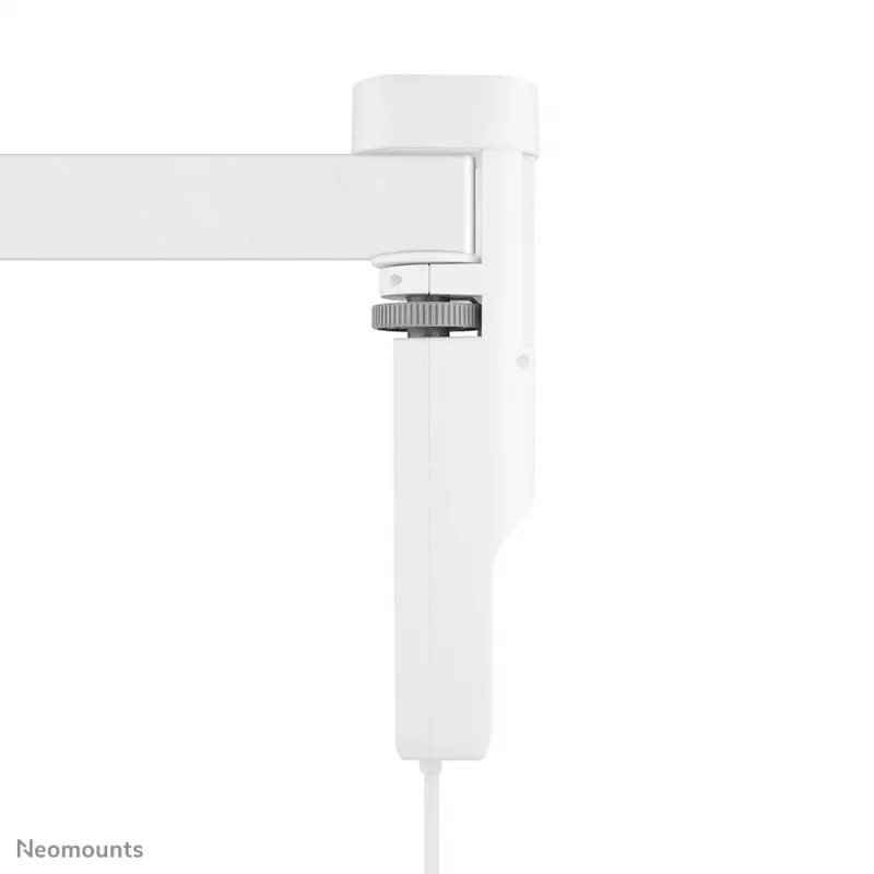 Neomounts DS22-840WH6 Schreibtischsteckdose mit Klemme und USB-C- und USB-A-Anschlüssen – Schnellladung