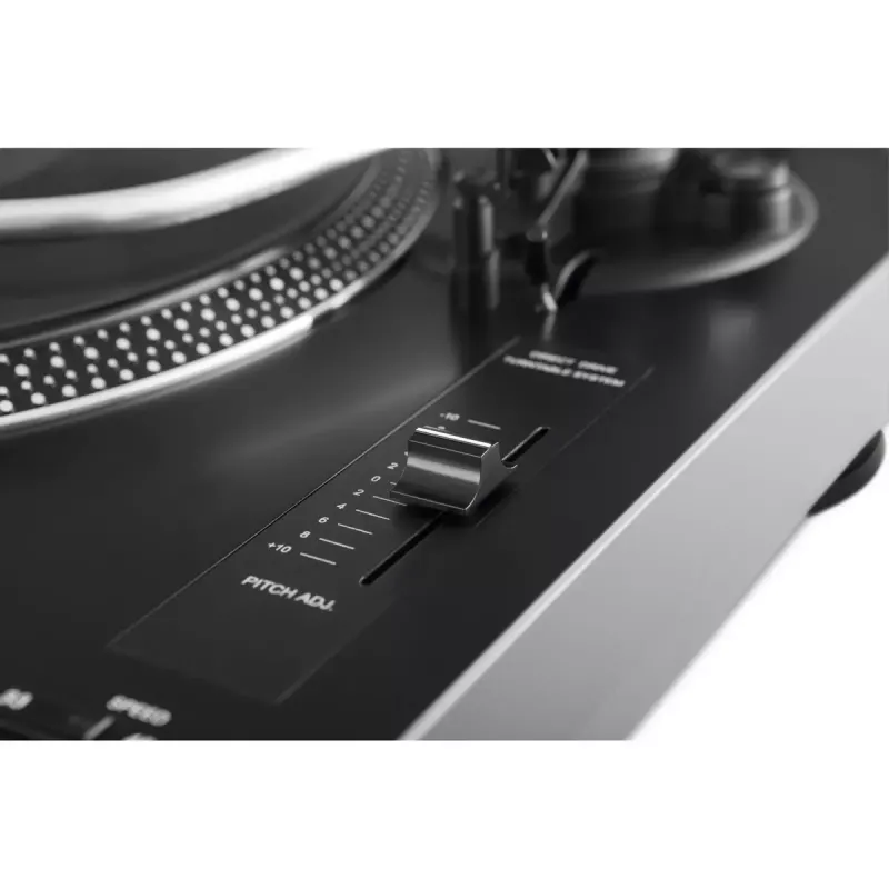 Direct-Drive-Audio-Plattenspieler TechniSat TechniPlayer LP 300