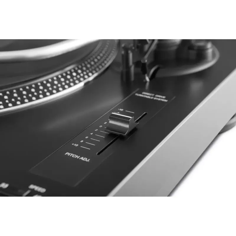 Direct-Drive-Audio-Plattenspieler TechniSat TechniPlayer LP 300