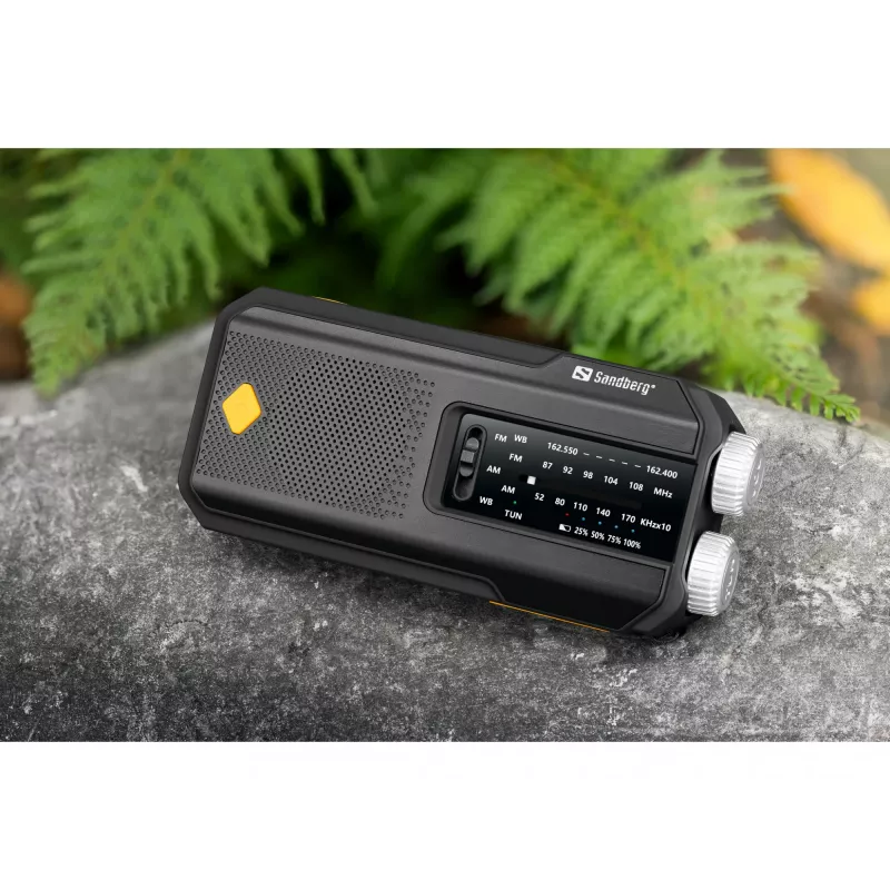 Sandberg Survivor Radio All-in-1 2000, tragbar, AM, FM, 87–180 MHz, 520–1710 kHz, 3 W, Analog