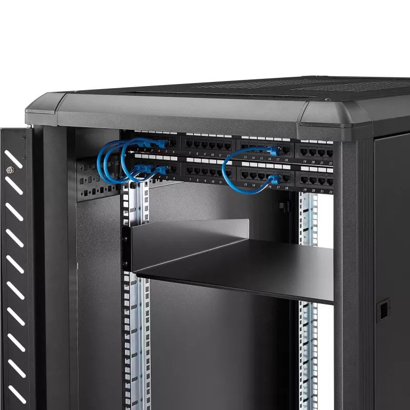 StarTech.com 2HE Server-Rack-Einlegeboden – Universeller Rack-Montage-Auslegerboden für 19-Zoll-Netzwerk-Equipment-Rack & -Schrank – Hochbelastbarer Stahl – Tragfähigkeit 20 kg – 400 mm tiefer Boden, Schwarz