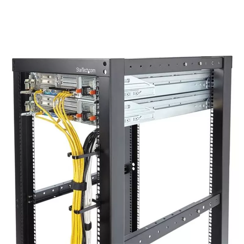 StarTech.com 1U Vertikaler Server-Rack-Kabelmanagement-D-Ring-Haken – 4,5 x 10 cm (1,8 x 3,9 Zoll)