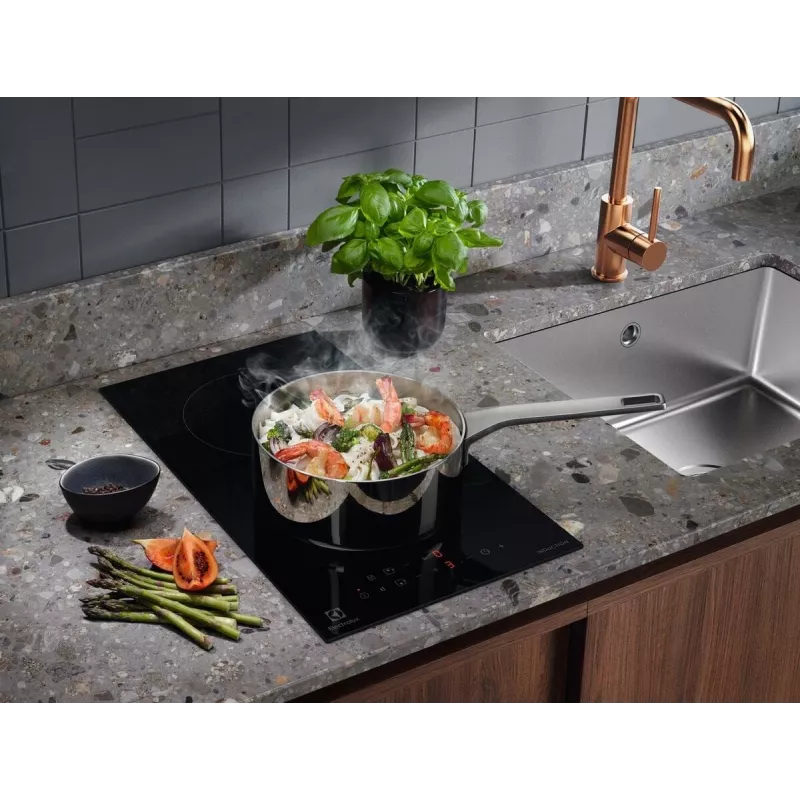 Electrolux Serie 300 LIT30231C Schwarz Einbau 29 cm Zonen-Induktionskochfeld 2 Zone(n)