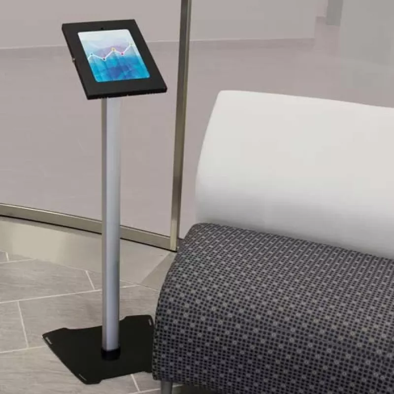 StarTech.com Sicherer Tablet-Bodenständer - Diebstahlsicher, Schwarz, Silber, Tablet, Multimediaständer, Aluminium, Kunststoff, Stahl, 1,5 kg, 24,6 cm (9,7 Zoll)