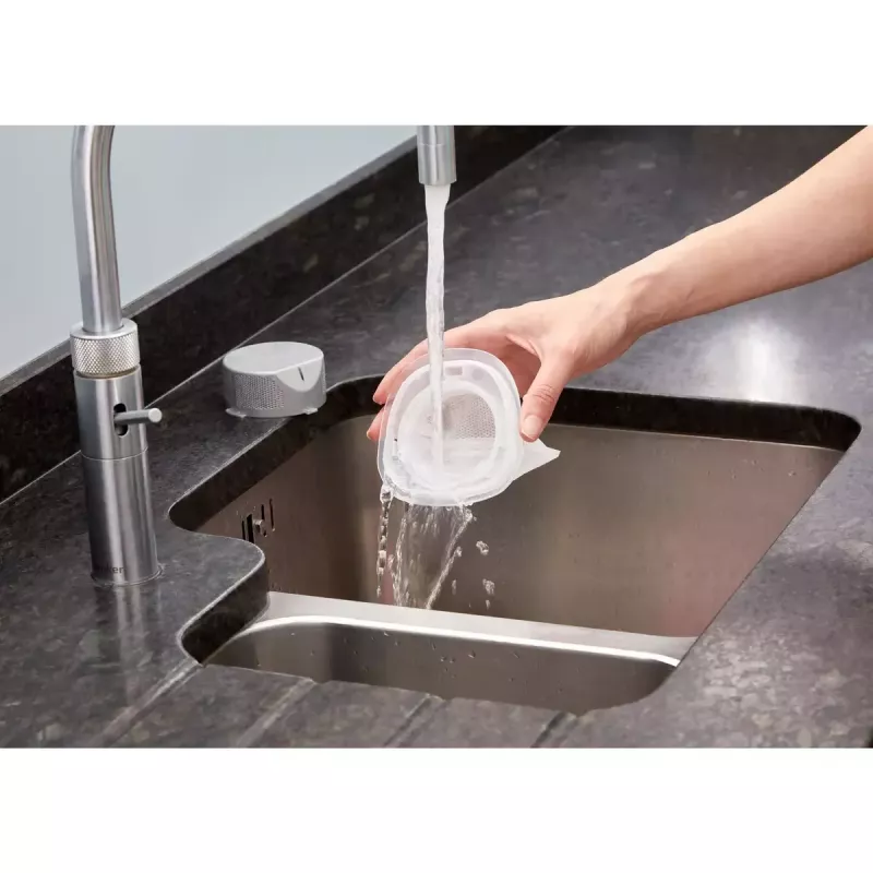 Handstaubsauger Schwarz & Decker NVC115JL-QW, beutellos, 0,325 L, 3,6 V Li-Ion 1,5 Ah, 9 Min. Laufzeit, 529 g